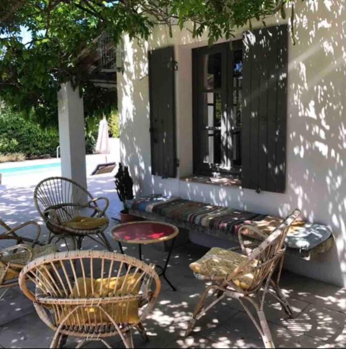 Bastidon Farfallina Puyvert Exterior foto